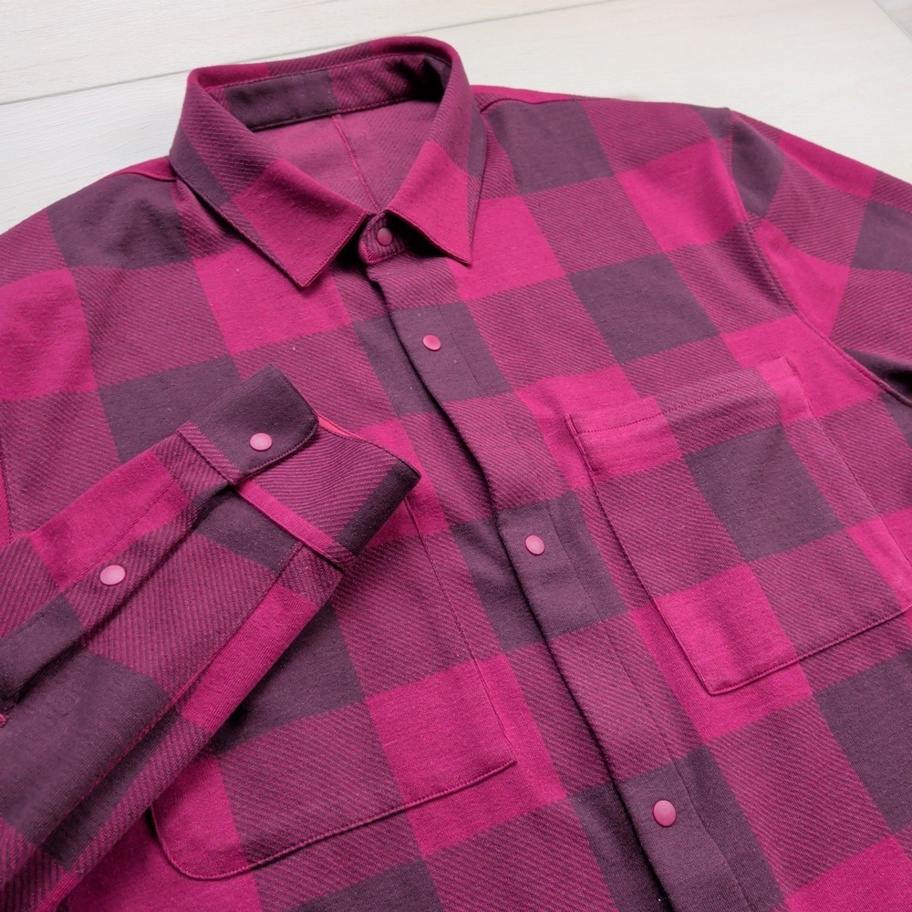 Lululemon Soft Knit Overshirt Mens XL Magenta Buffalo‎ Check Plaid Flannel Snap